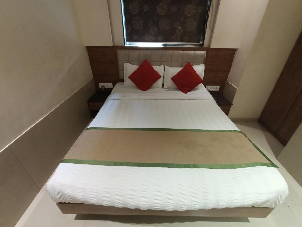 Fabhotel Regal Inn Βομβάη Εξωτερικό φωτογραφία