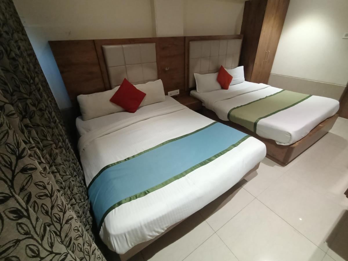 Fabhotel Regal Inn Βομβάη Εξωτερικό φωτογραφία