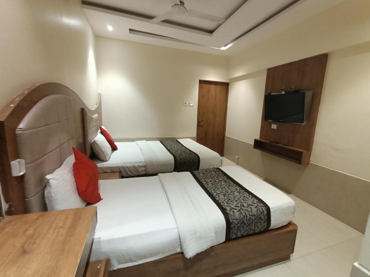 Fabhotel Regal Inn Βομβάη Εξωτερικό φωτογραφία
