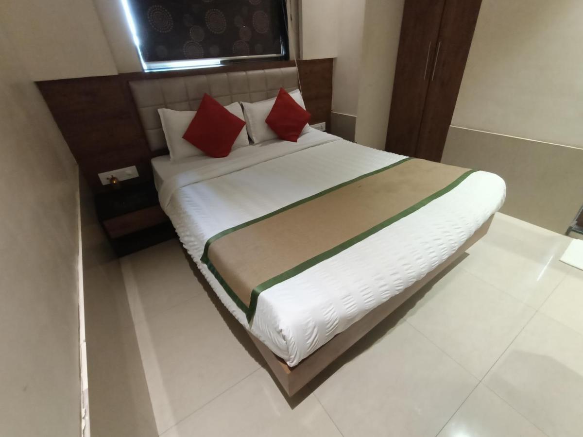 Fabhotel Regal Inn Βομβάη Εξωτερικό φωτογραφία