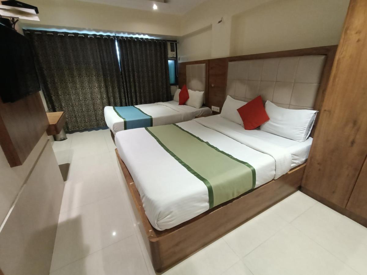 Fabhotel Regal Inn Βομβάη Εξωτερικό φωτογραφία