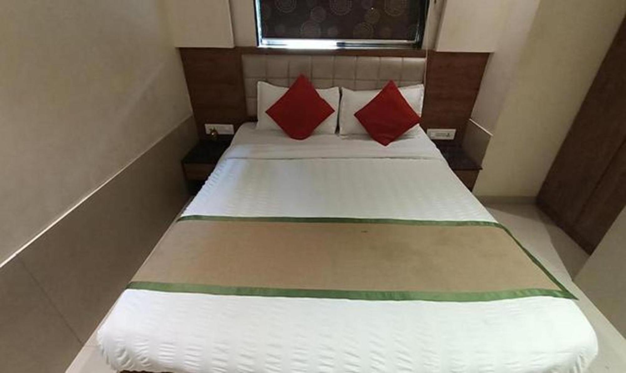 Fabhotel Regal Inn Βομβάη Εξωτερικό φωτογραφία