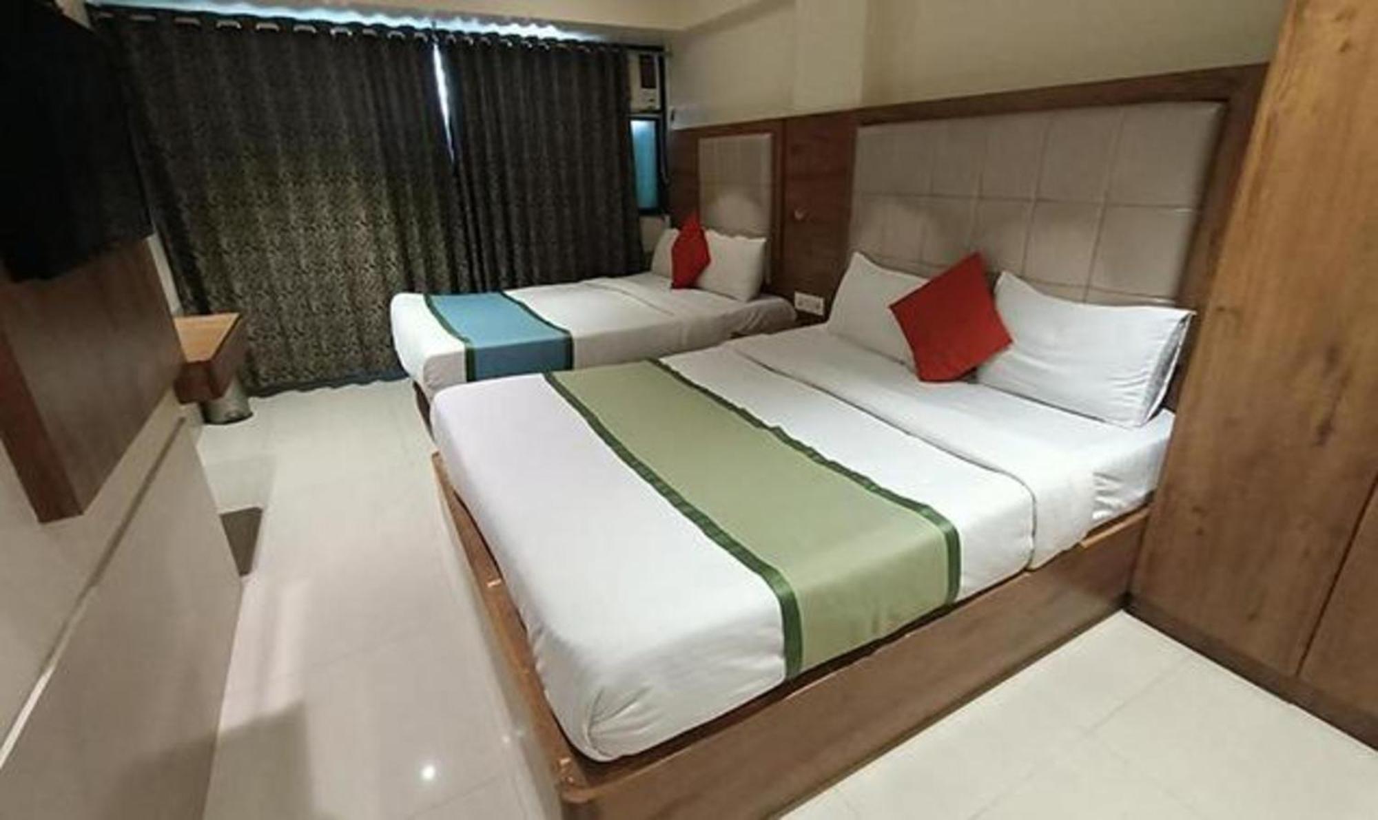 Fabhotel Regal Inn Βομβάη Εξωτερικό φωτογραφία